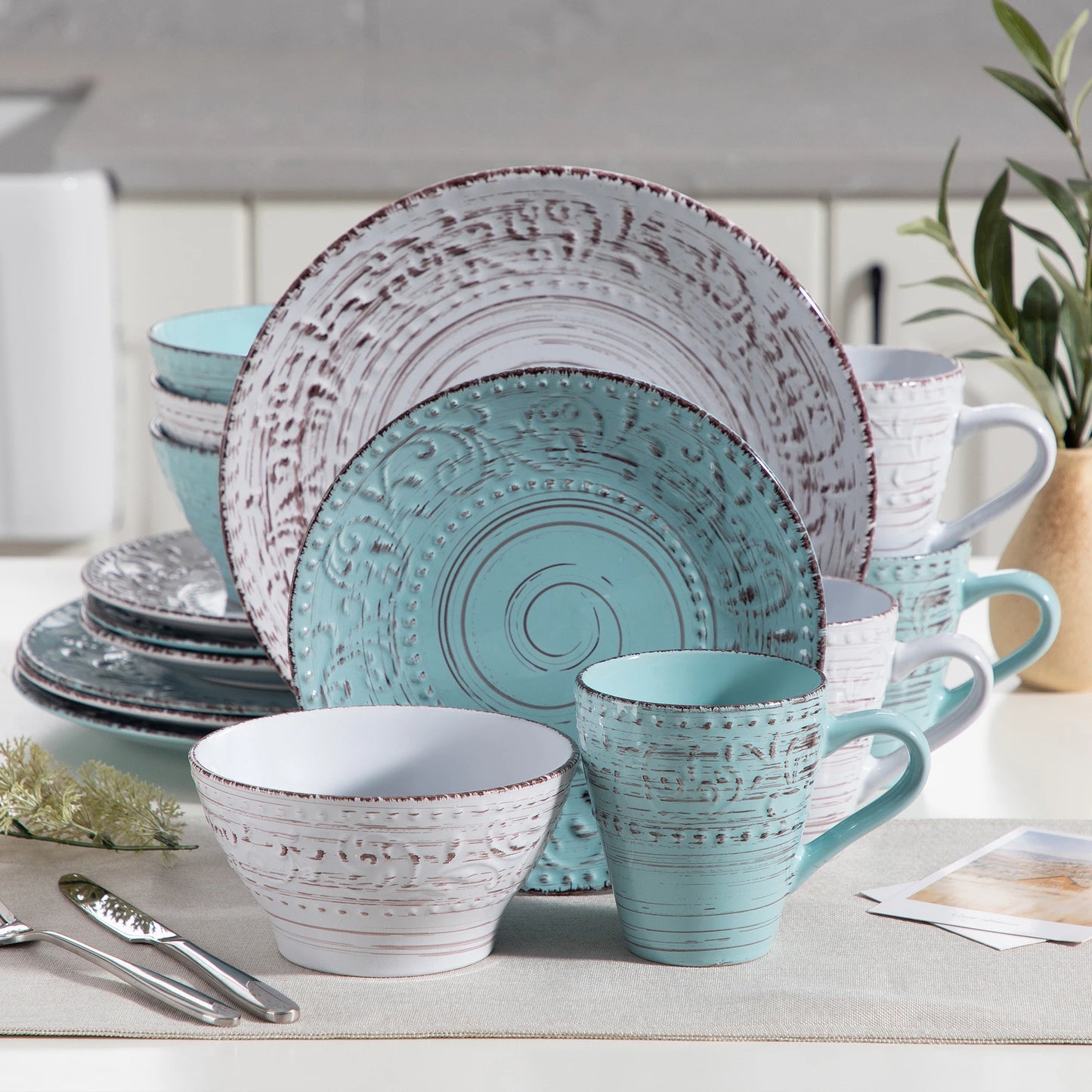 Vancasso VINE 16/32/48-Piece Ceramic Dinnerware Set | Rustic Stoneware Plates, Bowls & Mugs for 12-Person Dining