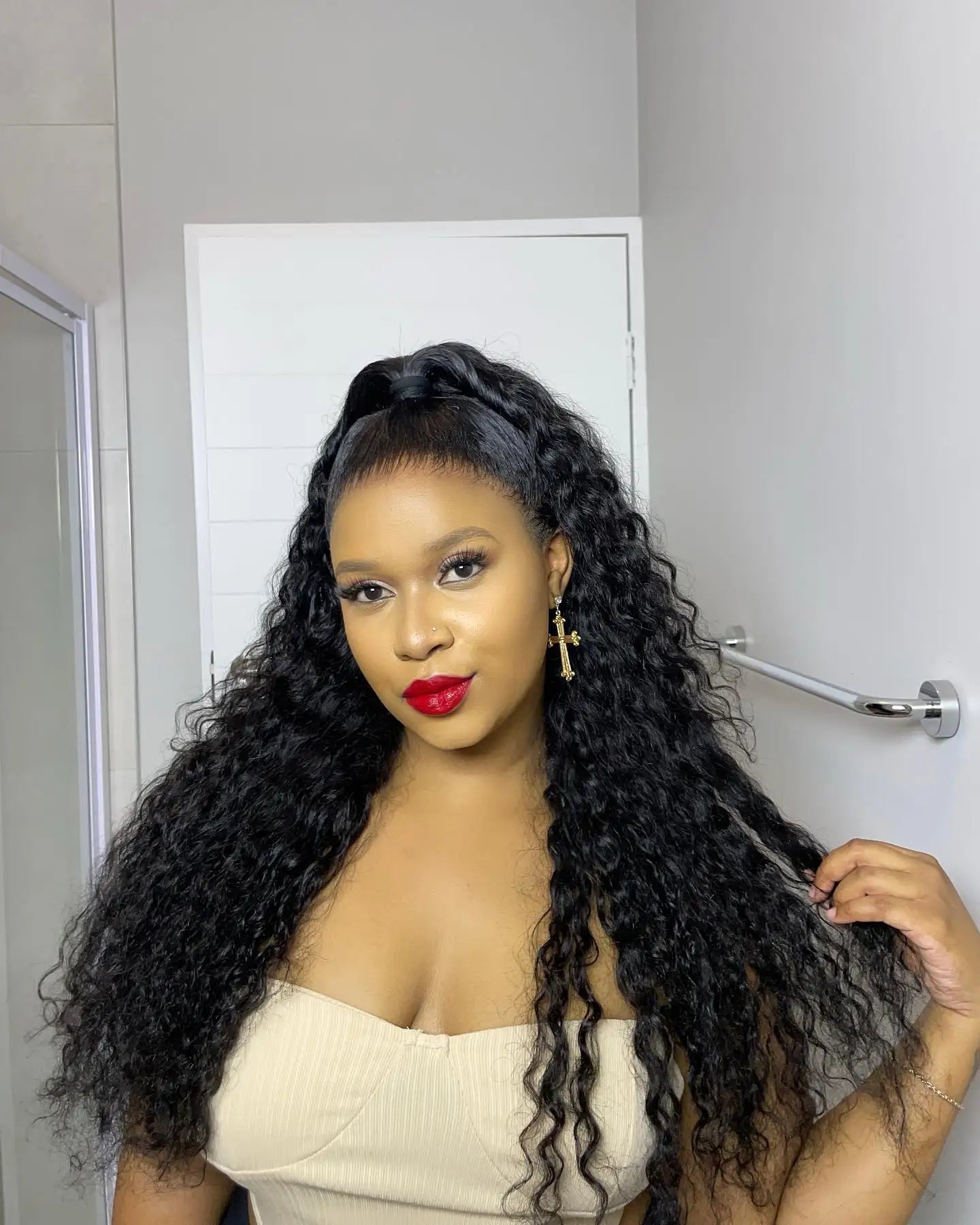 300% High Density HD Lace Front Wig (13x4 / 13x6) – Brazilian Remy Deep Wave Human Hair, Glueless (40–50 Inch)