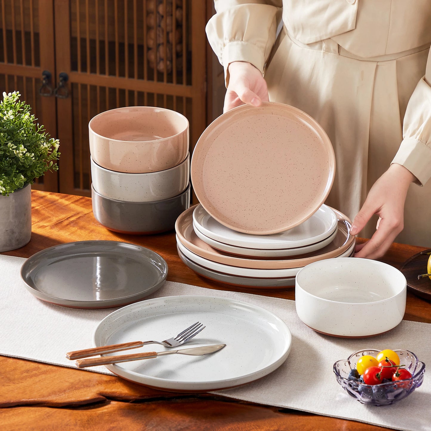 MALACASA TARA 12/24-Piece Stoneware Dinnerware Set – Curved Edge Sesame Glaze Plates & Bowls for 4/6 Person Dining