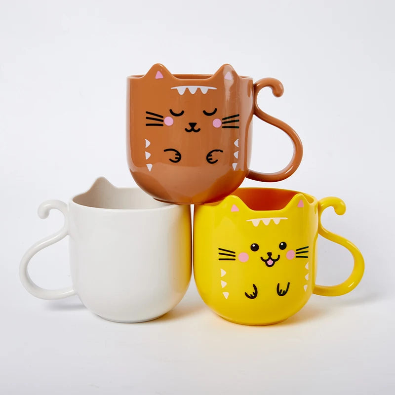 Cute Cat Mouthwash & Toothbrush Cup – Cartoon Plastic Mug for Home & Travel