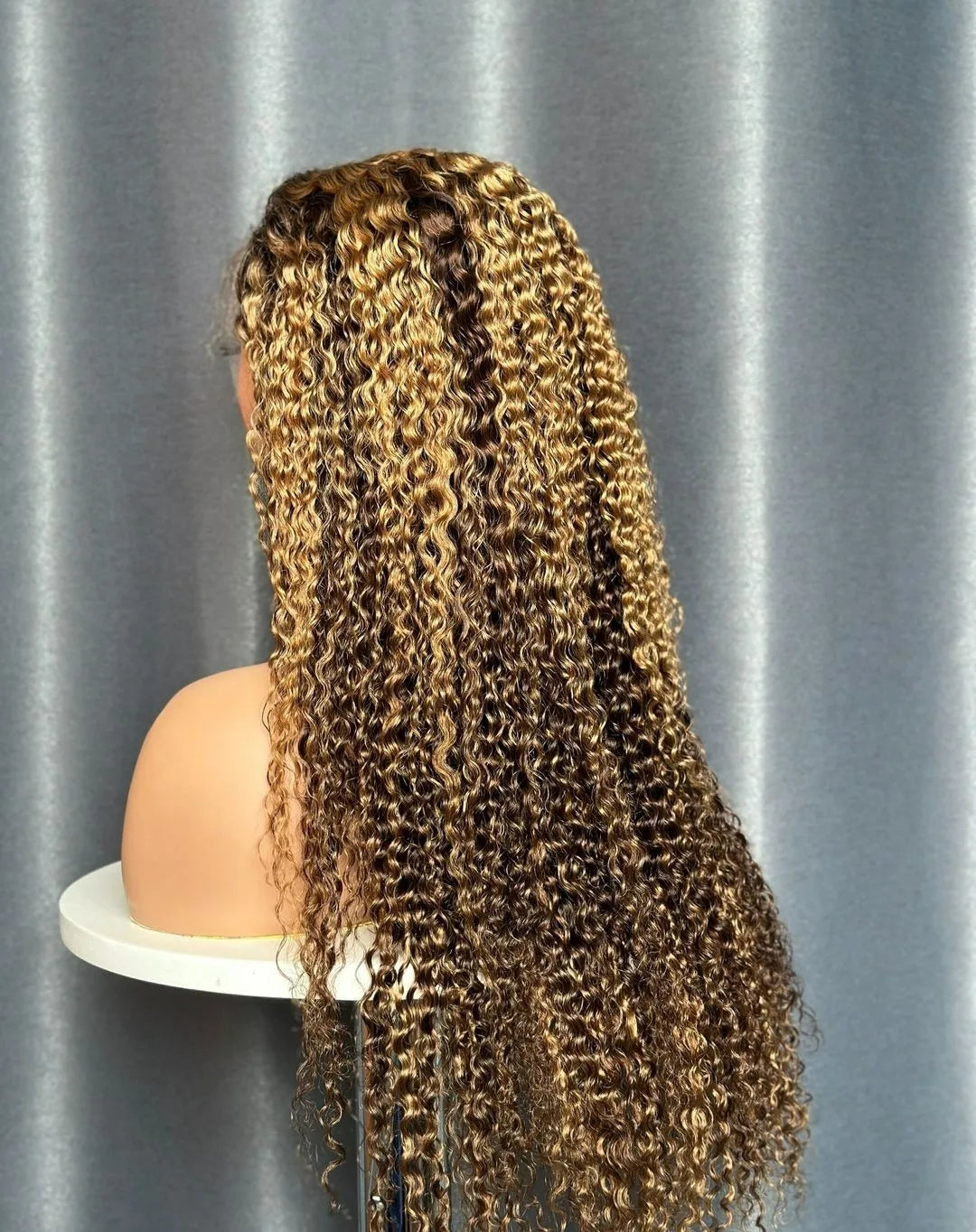 Ombre Highlight Water Wave HD Lace Front Wig (13x6 / 13x4) – Brazilian Remy Human Hair, Deep Wave Frontal (26"+)