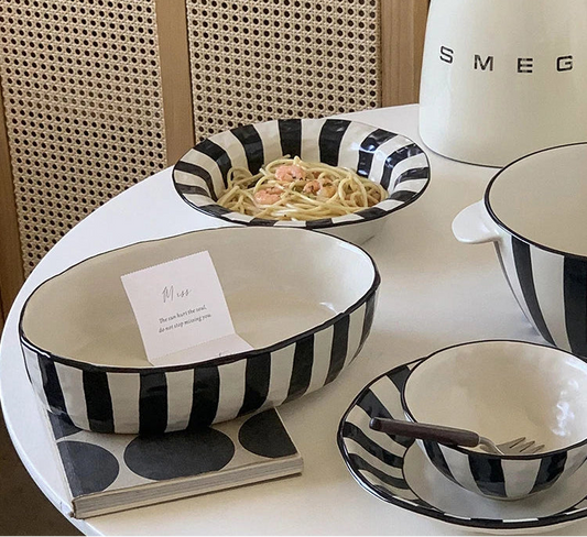 Ins Style Striped Ceramic Bowl – Handcrafted Black & White Tableware for Breakfast, Noodles, Fruits & Desserts