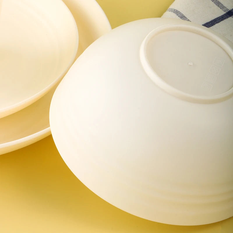 White Plastic Tableware Set – 4/16pcs Plates, Bowls & Cups for Home & Outdoor Dining