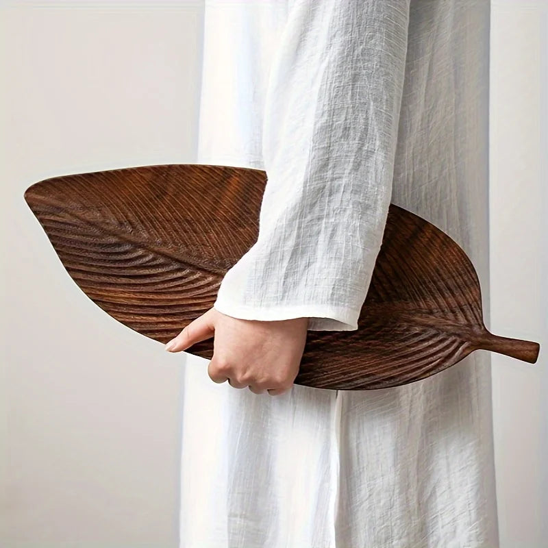 Leaf-Shaped Wooden Tray with Handle – Antique Style Serving Plate for Breakfast & Snacks