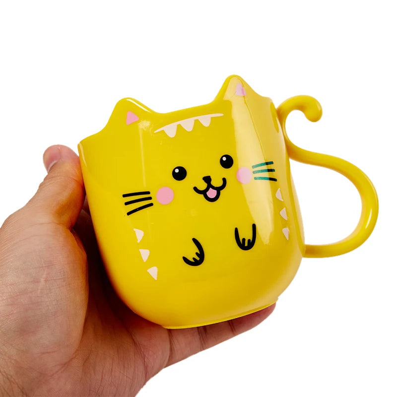 Cute Cat Mouthwash & Toothbrush Cup – Cartoon Plastic Mug for Home & Travel