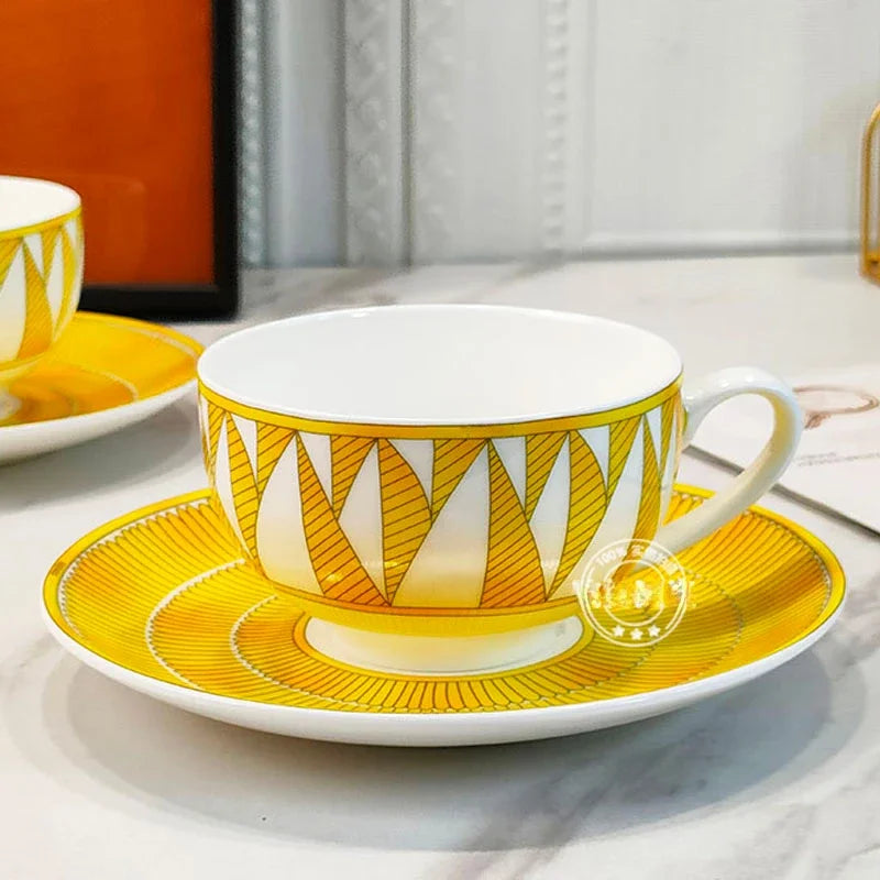 European Style Bone China Tableware Set – Sunshine Geometric Steak Plate & Cup Gift Set for Elegant Dining