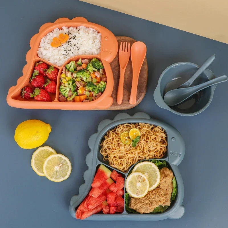 Dinosaur Baby Tableware Set – Large 3-Compartment Plate with Spoon & Fork for Balanced Meals