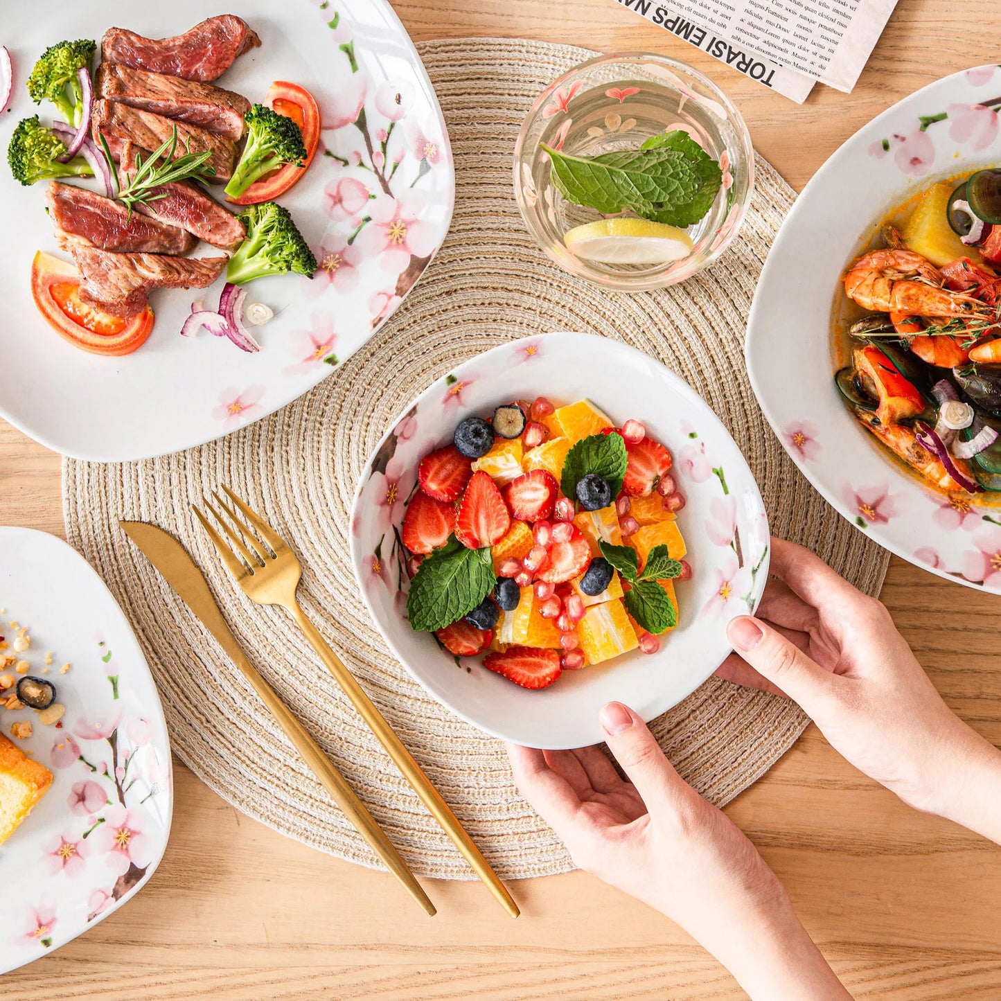VEWEET ANNIE 48-Piece Porcelain Dinnerware Set | 12-Person Floral Ceramic Tableware with Plates & Bowls – Elegant Home Dining