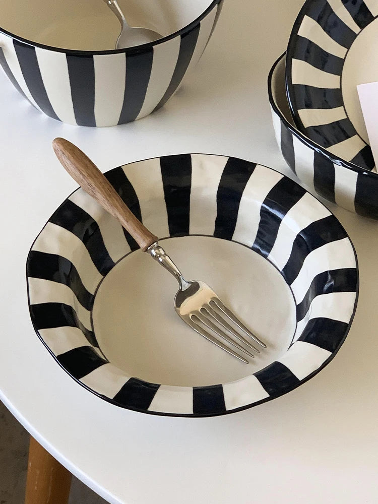 Ins Style Striped Ceramic Bowl – Handcrafted Black & White Tableware for Breakfast, Noodles, Fruits & Desserts