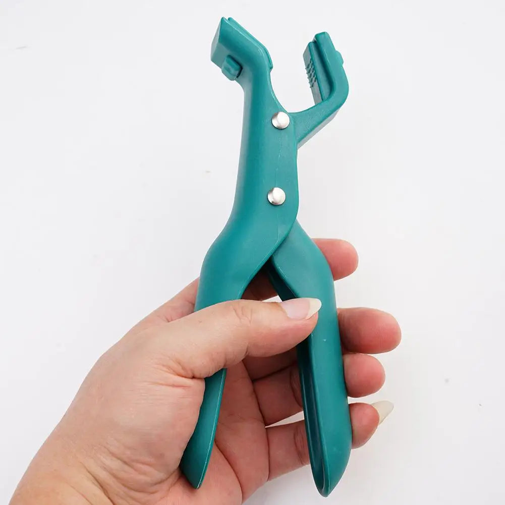Heat-Resistant Silicone Clip – Non-Slip Kitchen Tongs & Handle Tool